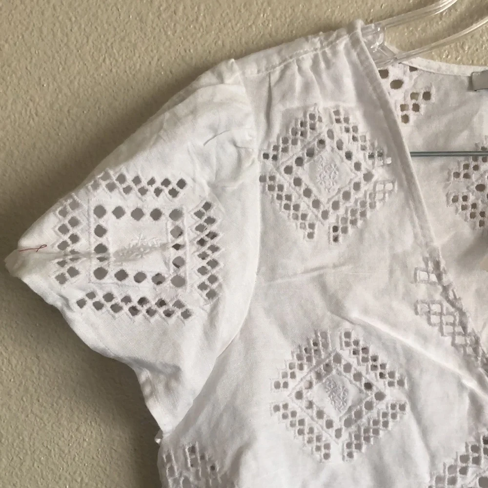 Madewell Eyelet Flutter-Sleeve Top (Size XS) - Picture 4 of 8